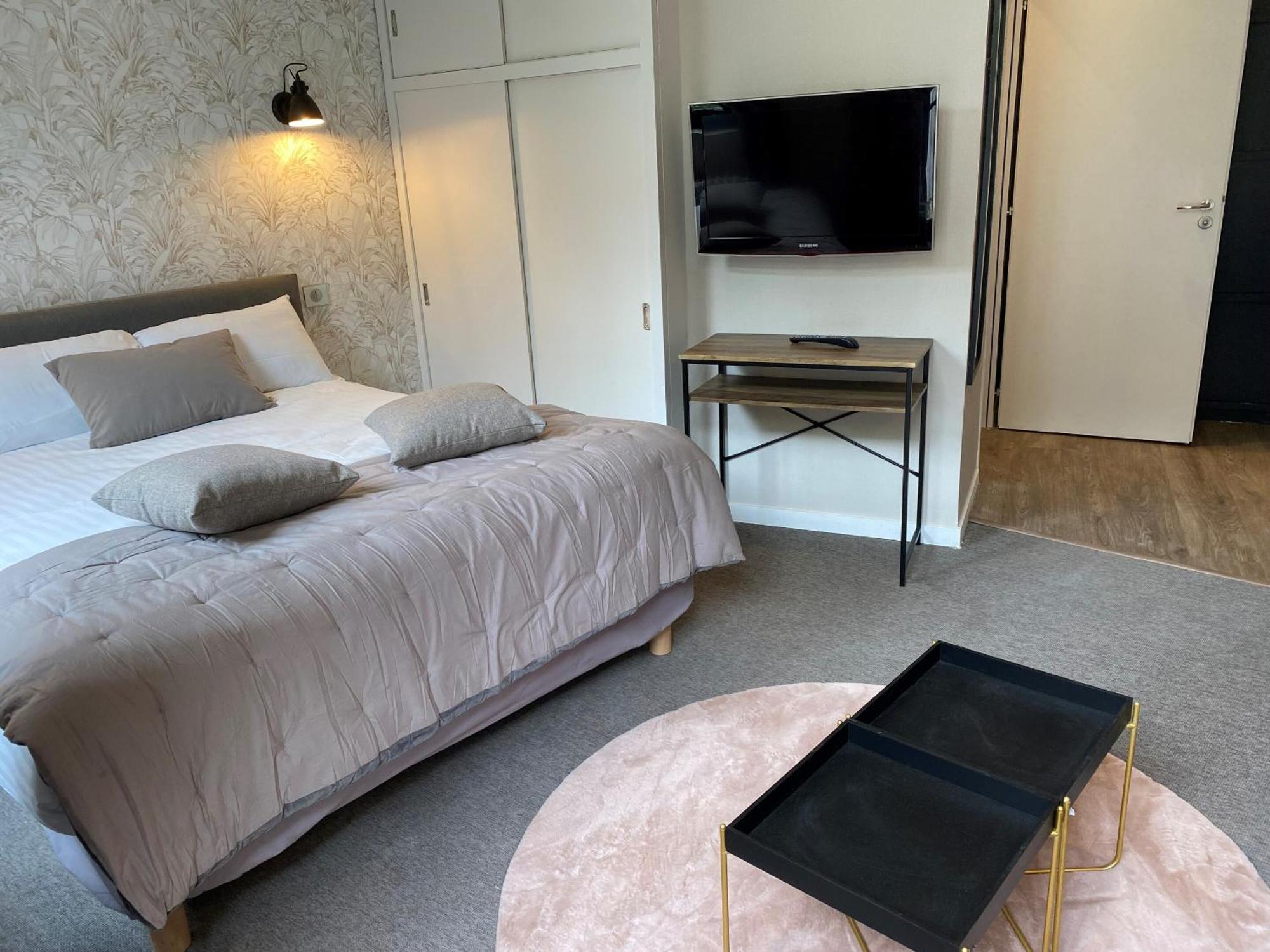 La Villa Beaupeyrat - Apparthotels De Charme Dans Batisse De Caractere A 400M Du Coeur De Ville De Limoges Room photo